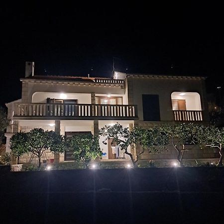 Apartments Blanka Zrnovo Luaran gambar